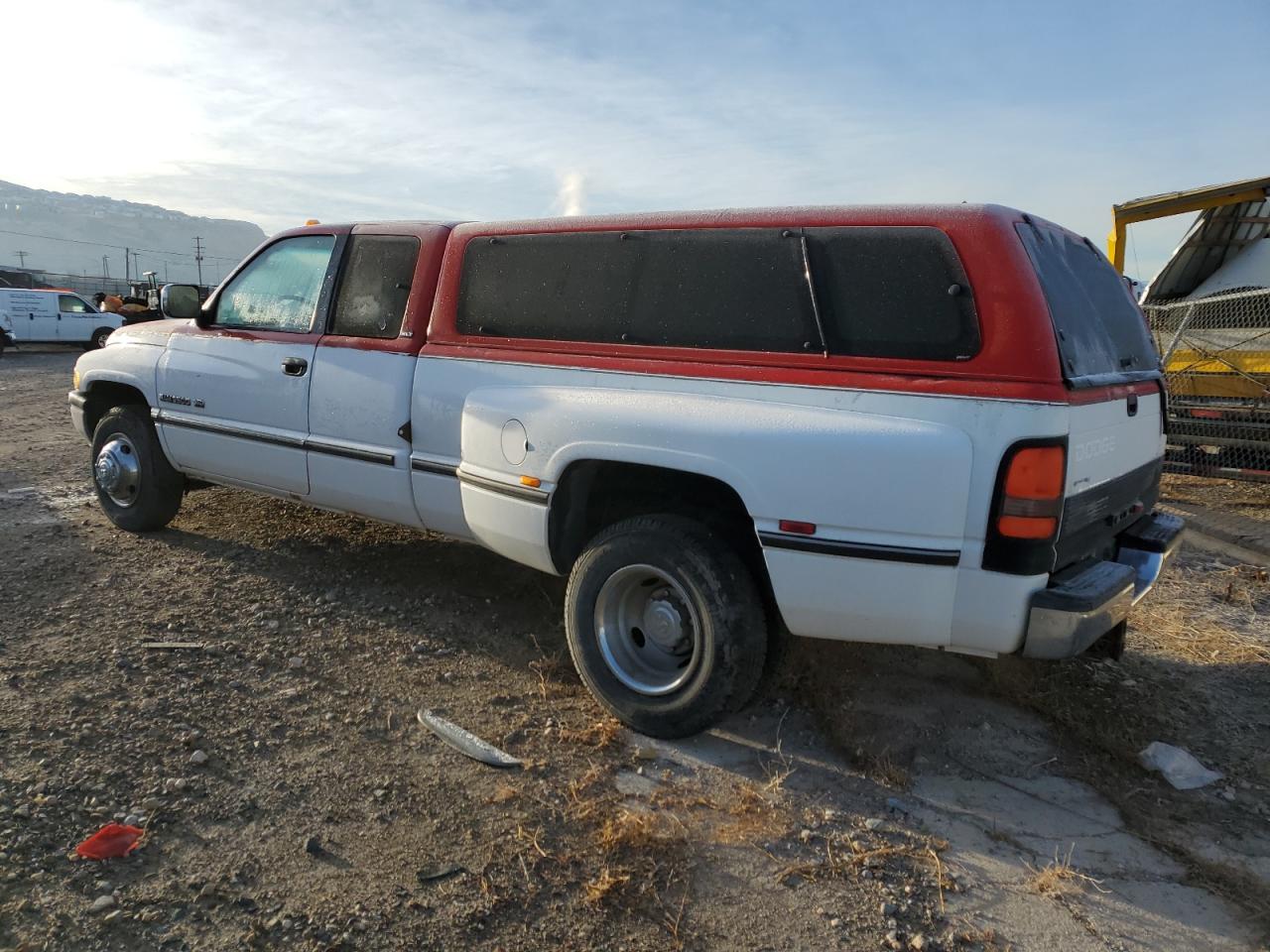 3B7MC33W1VM598162 1997 Dodge Ram 3500