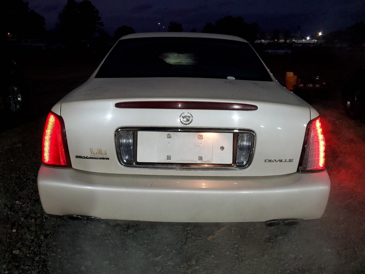 1G6KD54Y13U256691 2003 Cadillac Deville