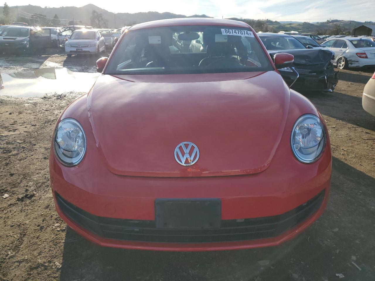 2015 Volkswagen Beetle 1.8T VIN: 3VWJ07AT3FM638087 Lot: 86747074