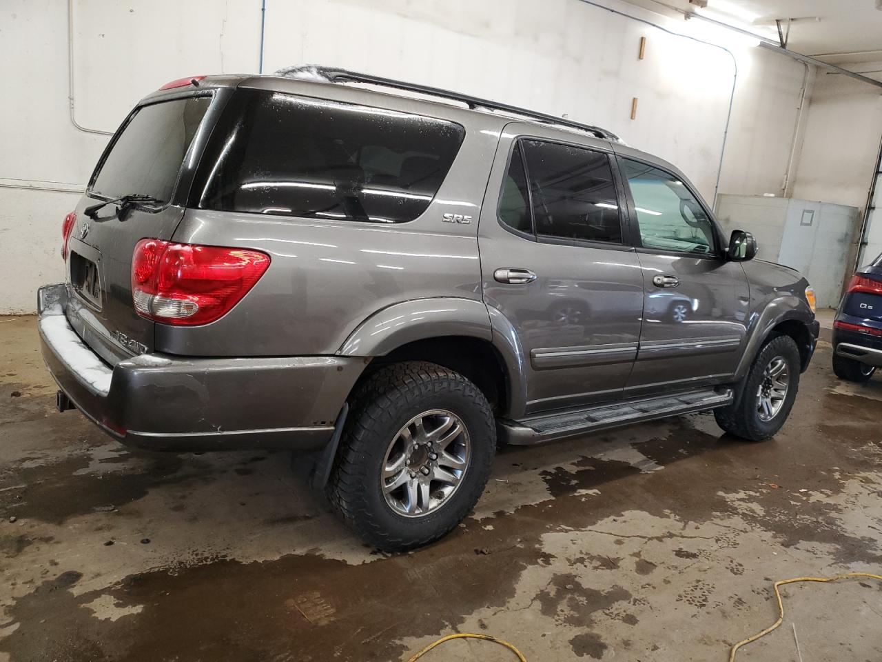 5TDBT44A15S243752 2005 Toyota Sequoia Sr5