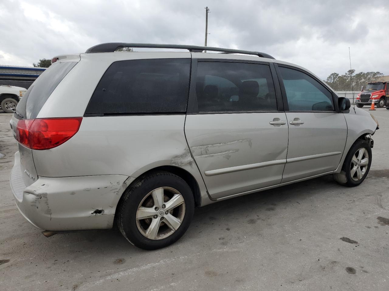 5TDZK23C27S091332 2007 Toyota Sienna Ce