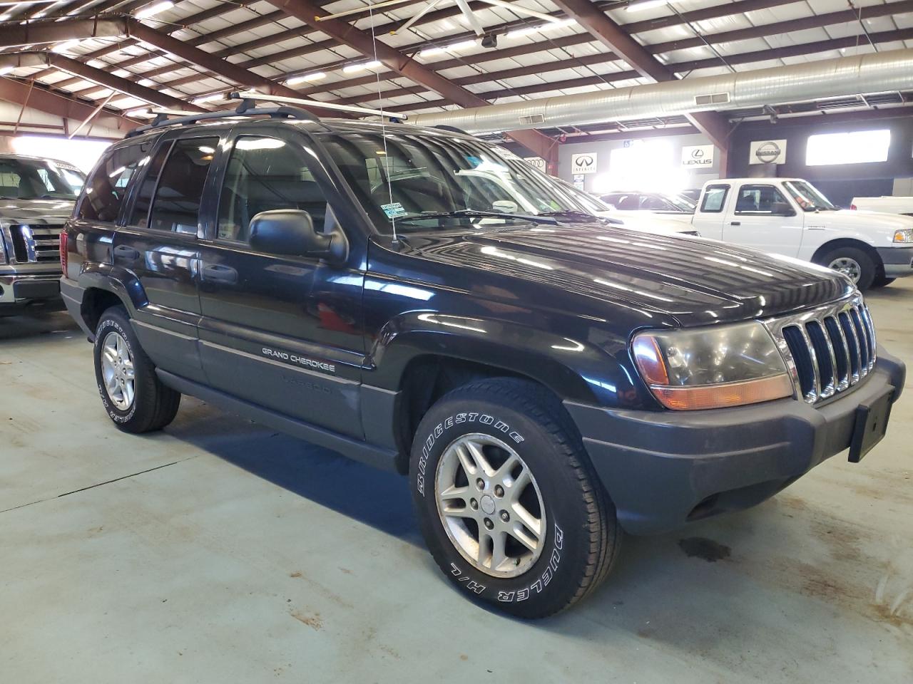 1J4GW48S83C585949 2003 Jeep Grand Cherokee Laredo