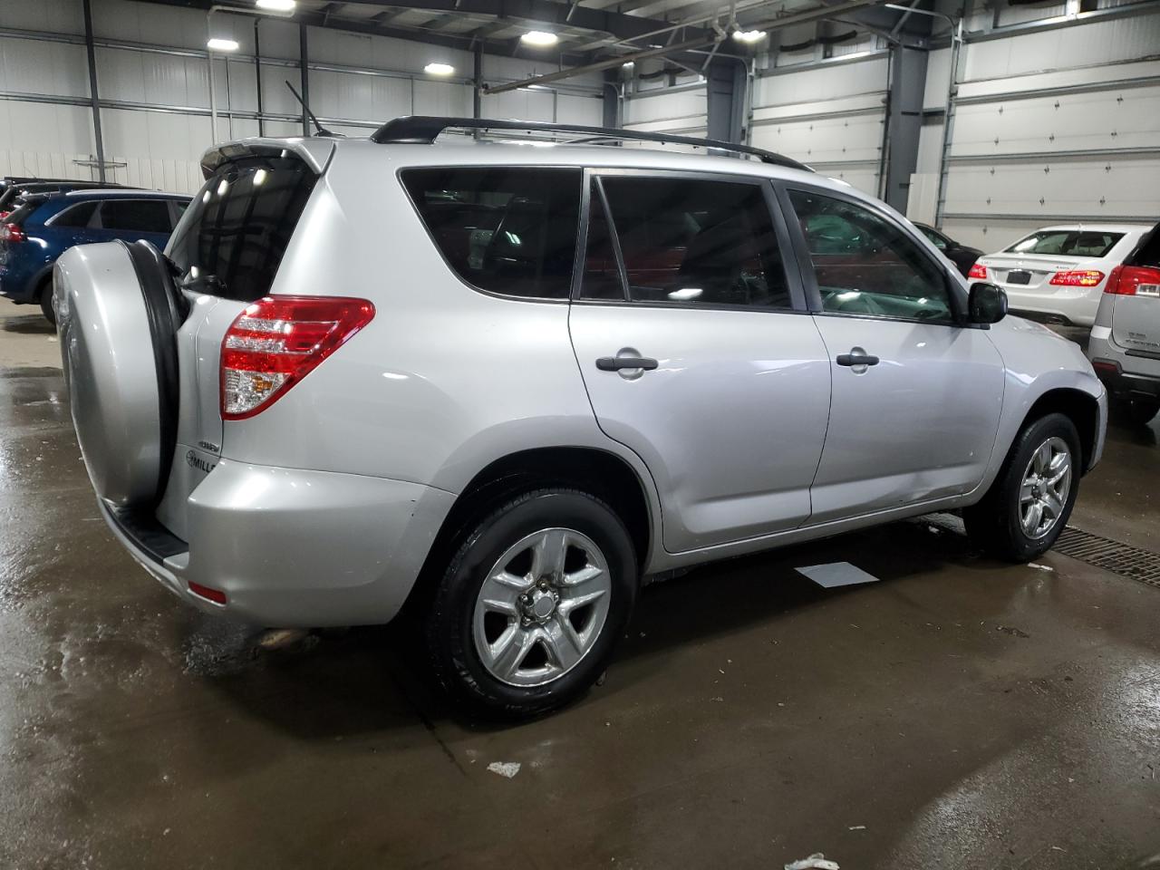 2T3BF4DV1BW145647 2011 Toyota Rav4