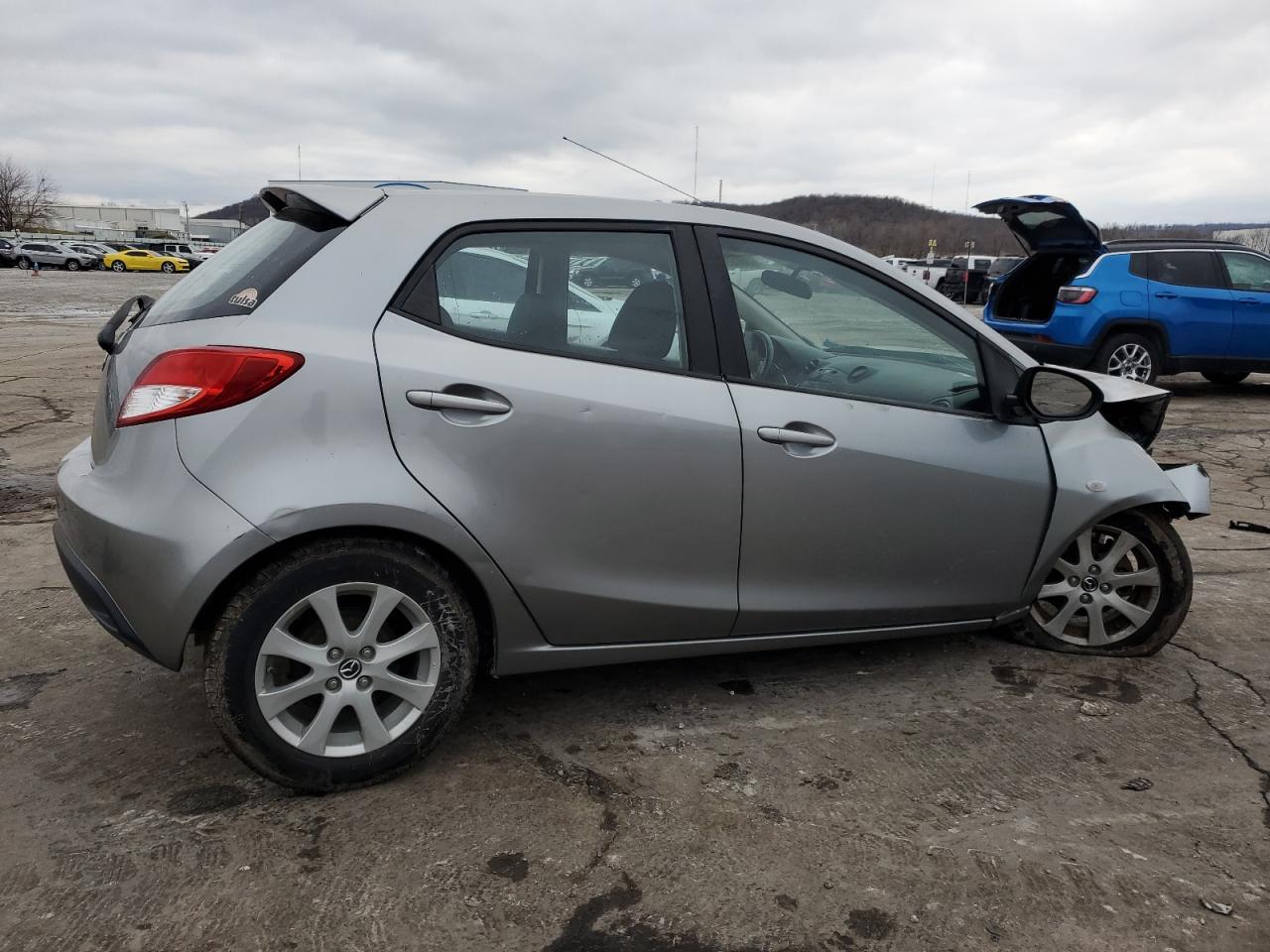 2014 Mazda Mazda2 Touring VIN: JM1DE1LY0E0175799 Lot: 86909974