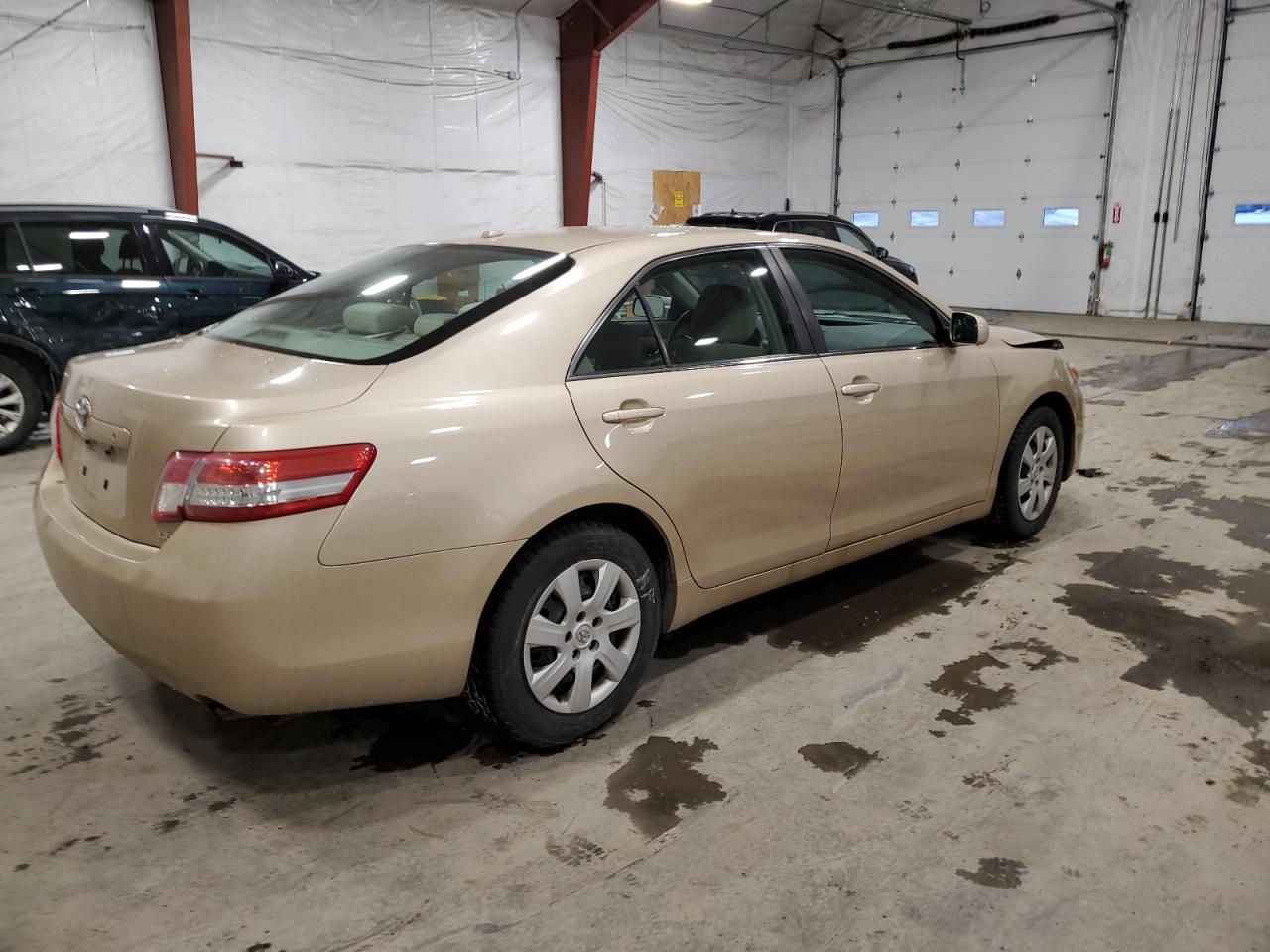 4T1BF3EK1BU749822 2011 Toyota Camry Base