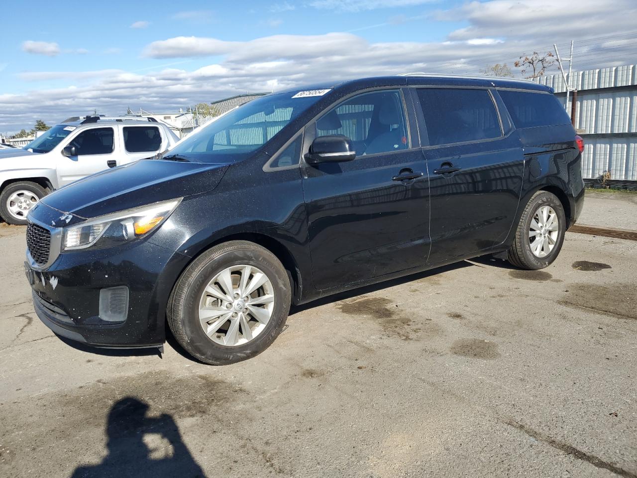 KNDMB5C17G6114730 2016 Kia Sedona Lx