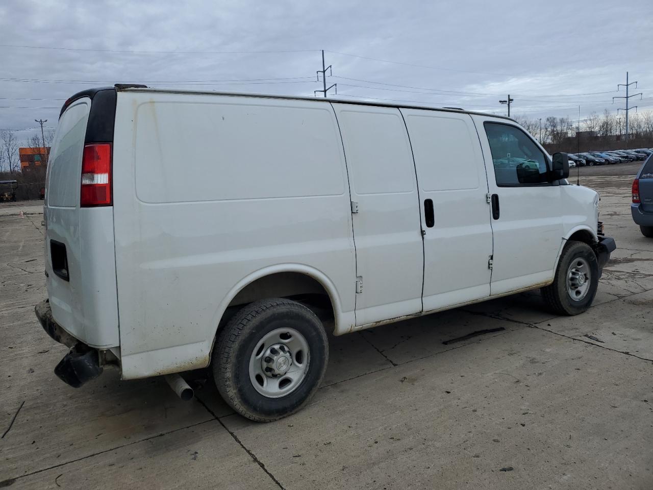 2017 Chevrolet Express G2500 VIN: 1GCWGAFF5H1348535 Lot: 86805524