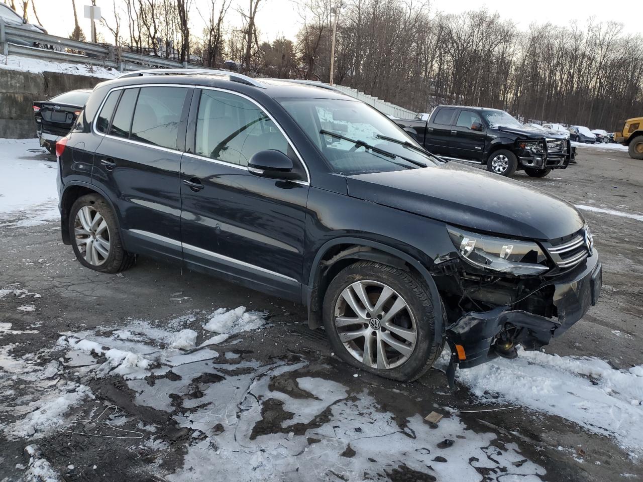 2013 Volkswagen Tiguan S VIN: WVGBV3AX2DW577716 Lot: 85504974