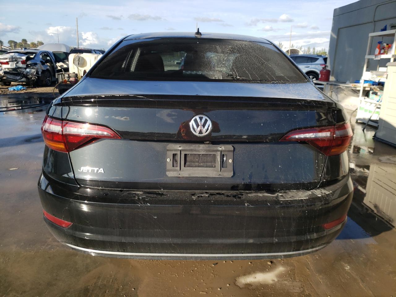 3VWCB7BUXKM192007 2019 Volkswagen Jetta S