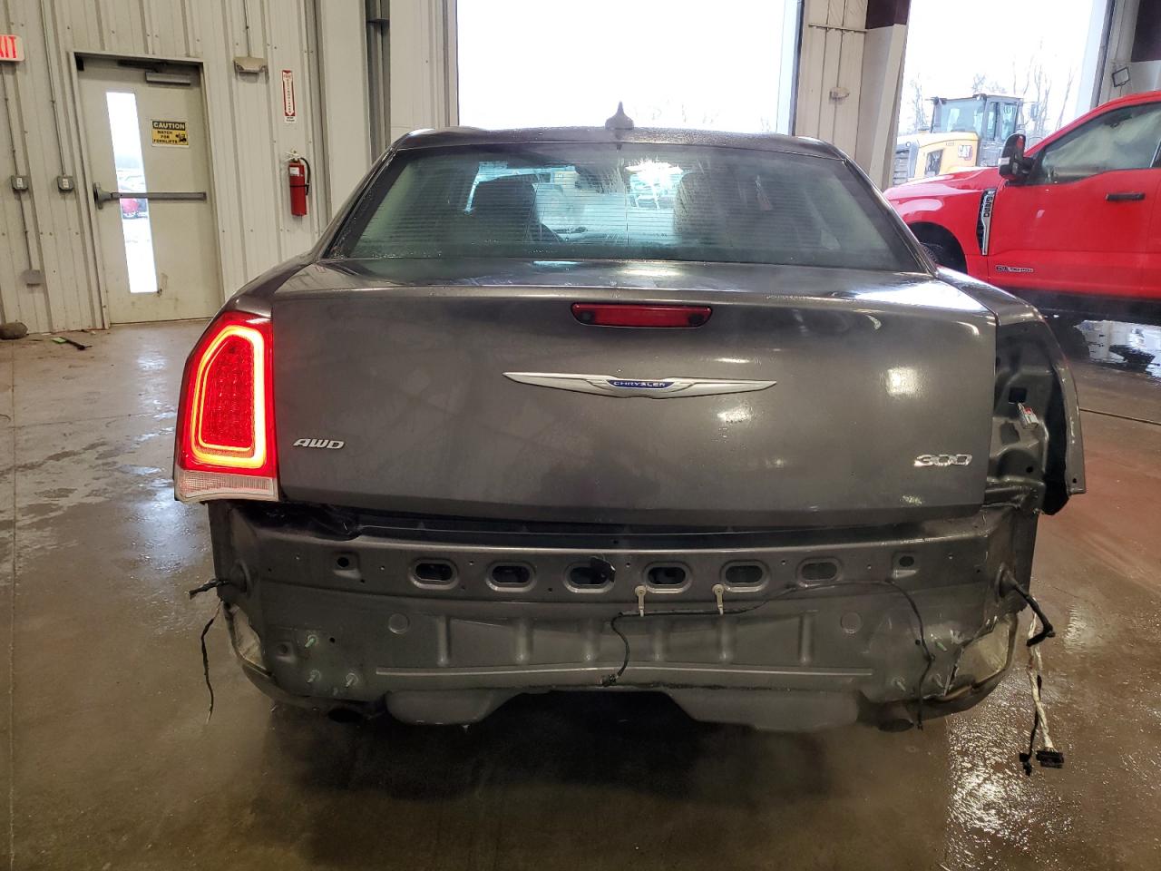 2018 Chrysler 300 Limited VIN: 2C3CCAKG0JH304435 Lot: 86707594