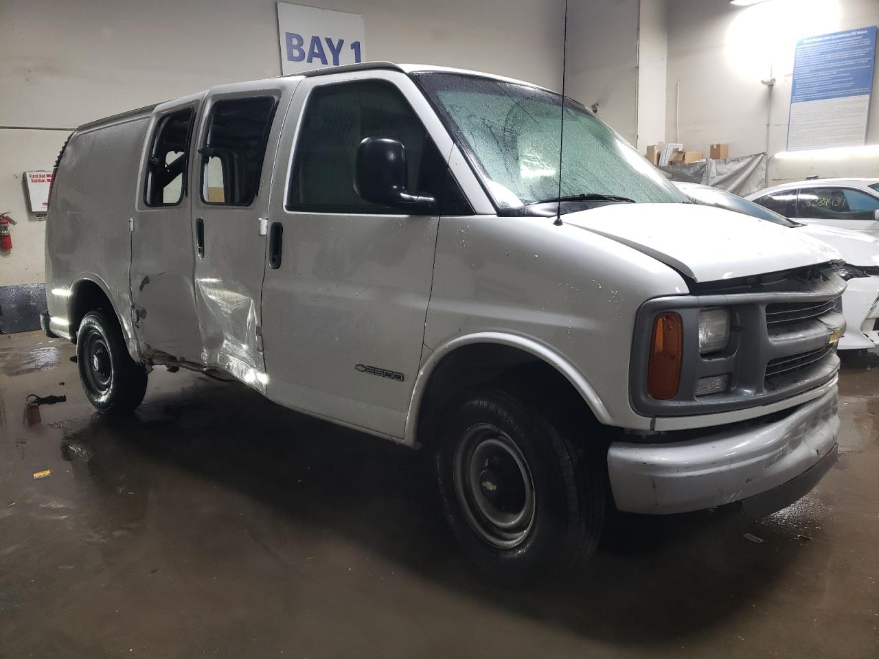 2000 Chevrolet Express G2500 VIN: 1GCGG25R1Y1260846 Lot: 84274454