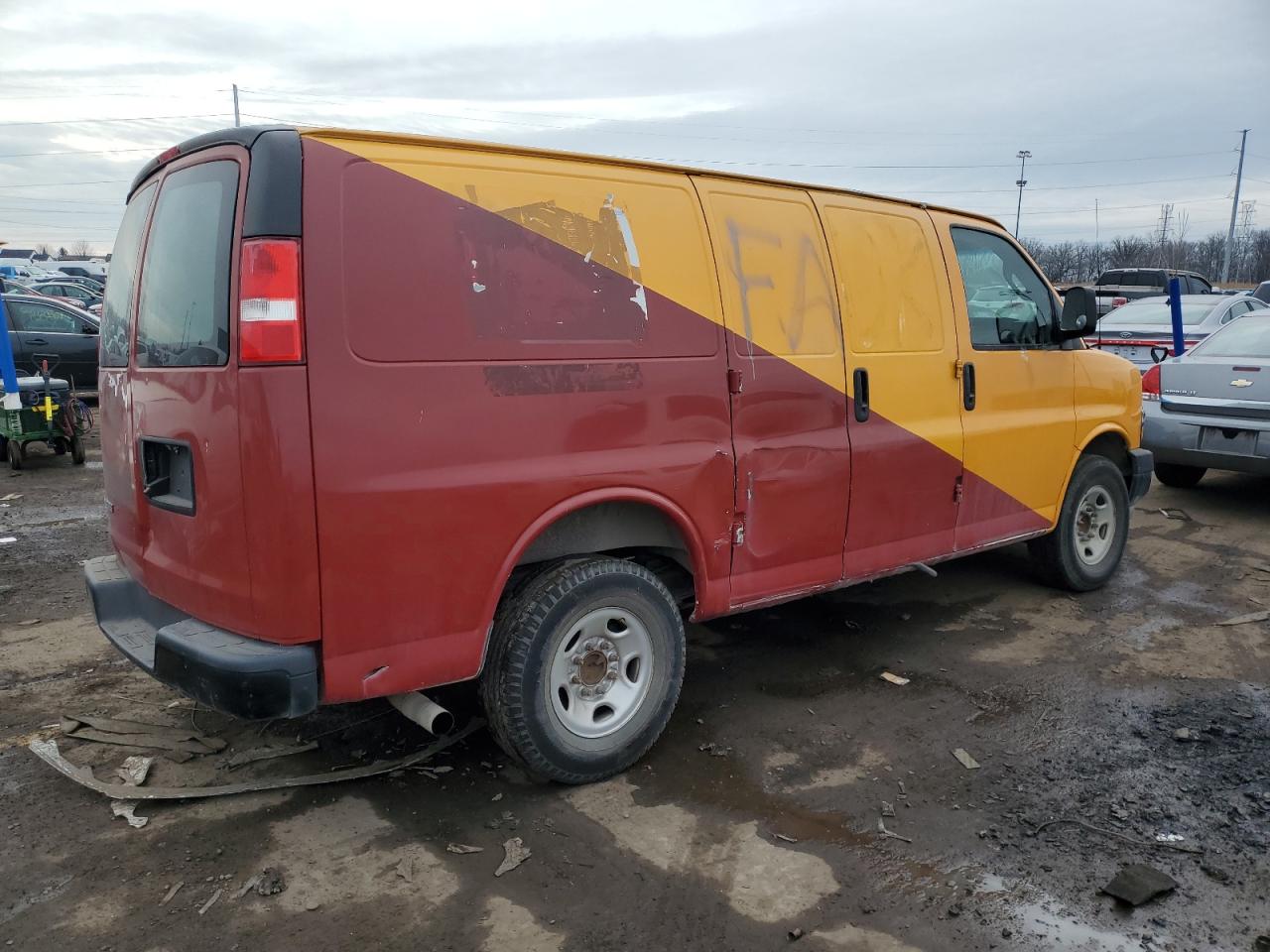 2018 Chevrolet Express G2500 VIN: 1GCWGAFP5J1249650 Lot: 86835644