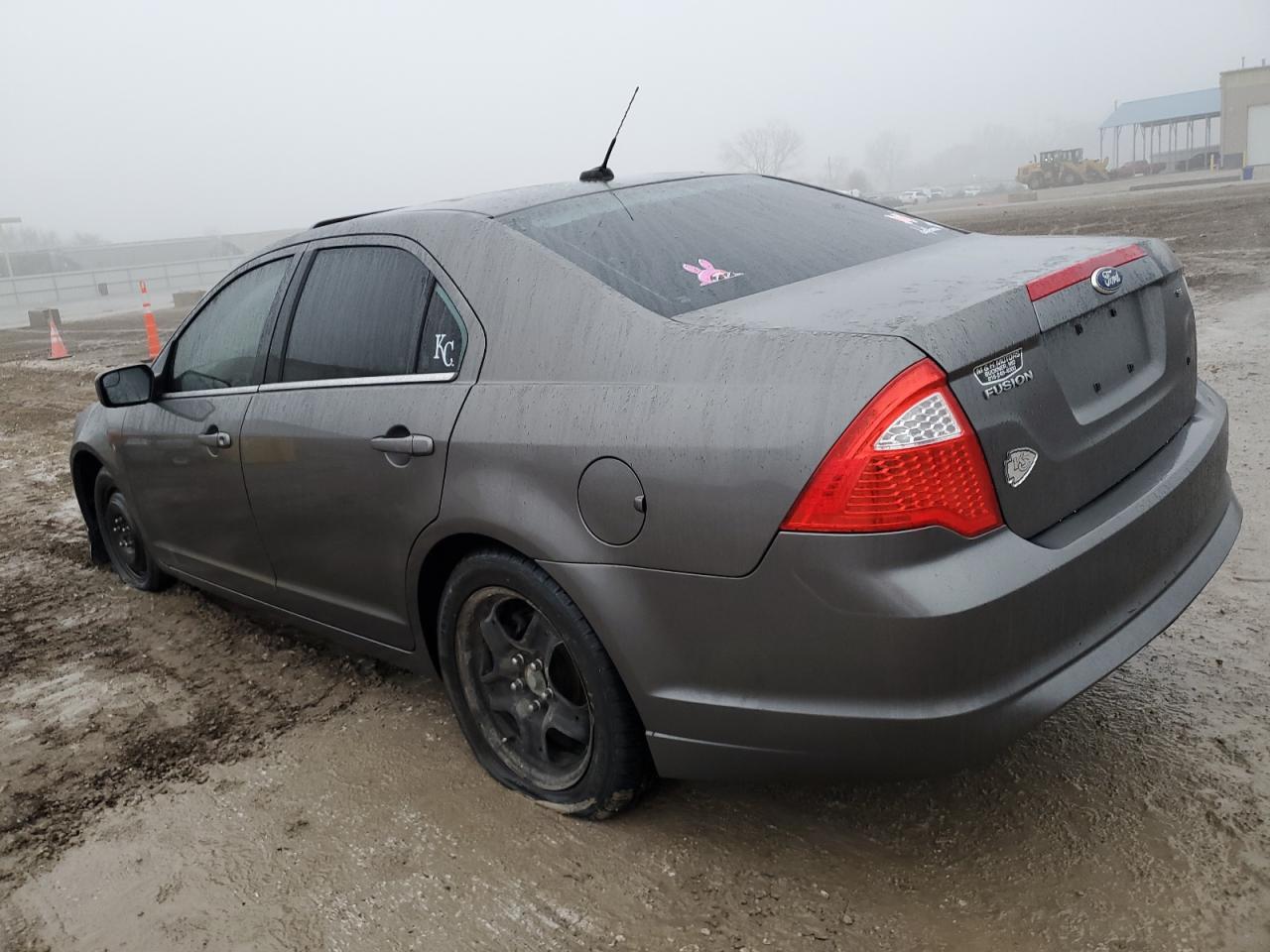 3FAHP0HA3BR189988 2011 Ford Fusion Se