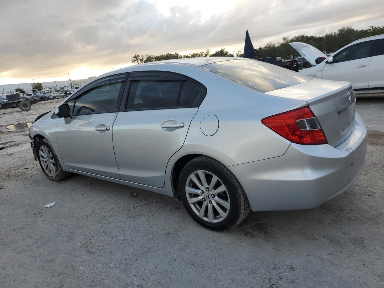 2HGFB2F82CH309371 2012 Honda Civic Ex