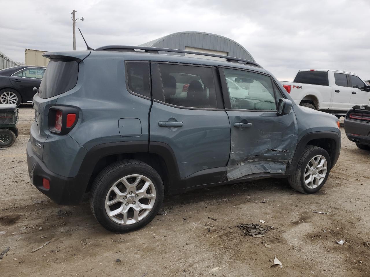 2017 Jeep Renegade Latitude VIN: ZACCJBBBXHPG39609 Lot: 84898894