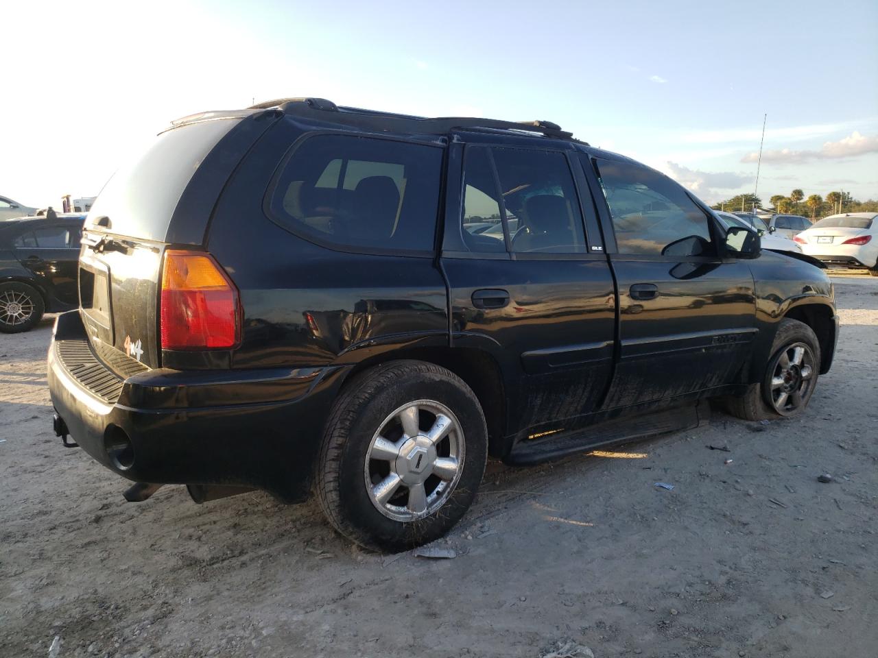 2003 GMC Envoy VIN: 1GKDT13S332109755 Lot: 86481174