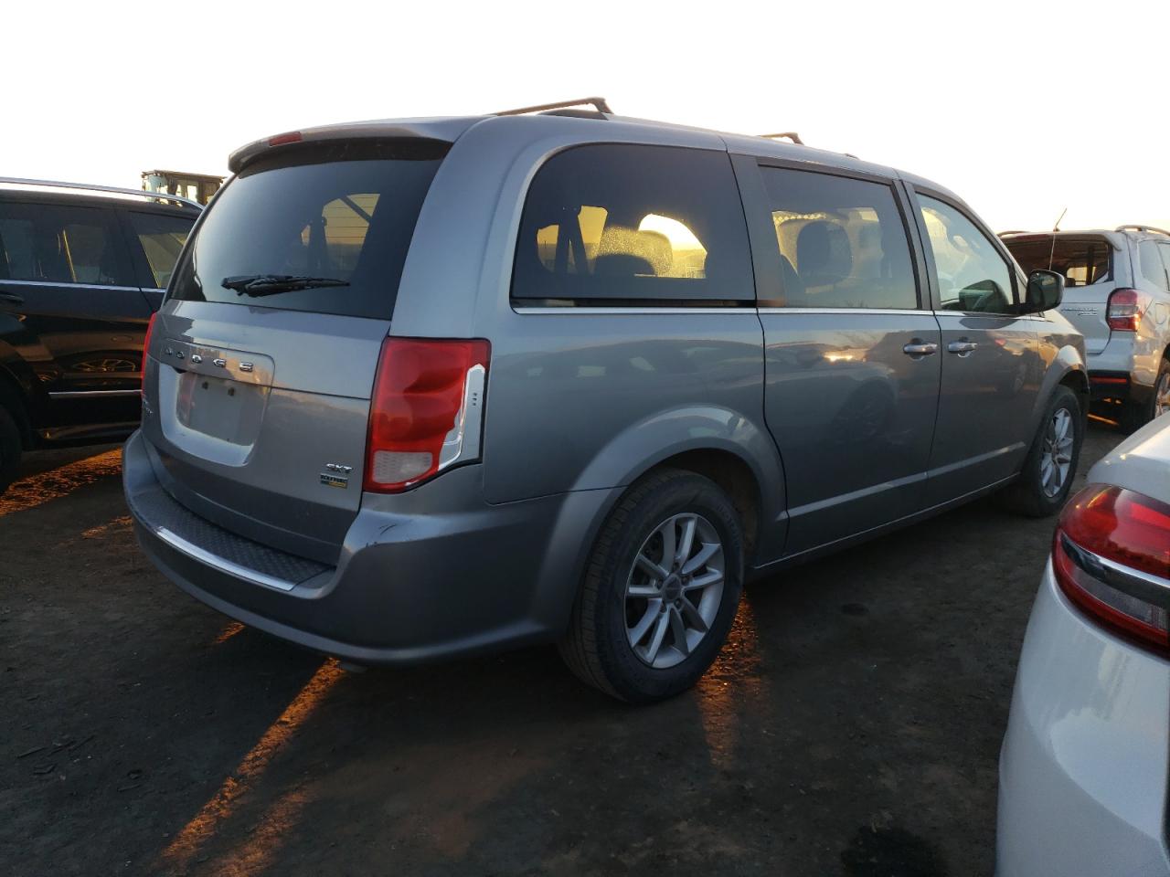 2C4RDGCG3KR513670 2019 Dodge Grand Caravan Sxt