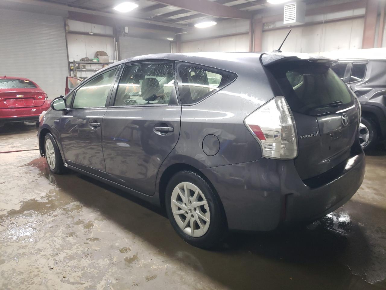 JTDZN3EU3EJ011906 2014 Toyota Prius V