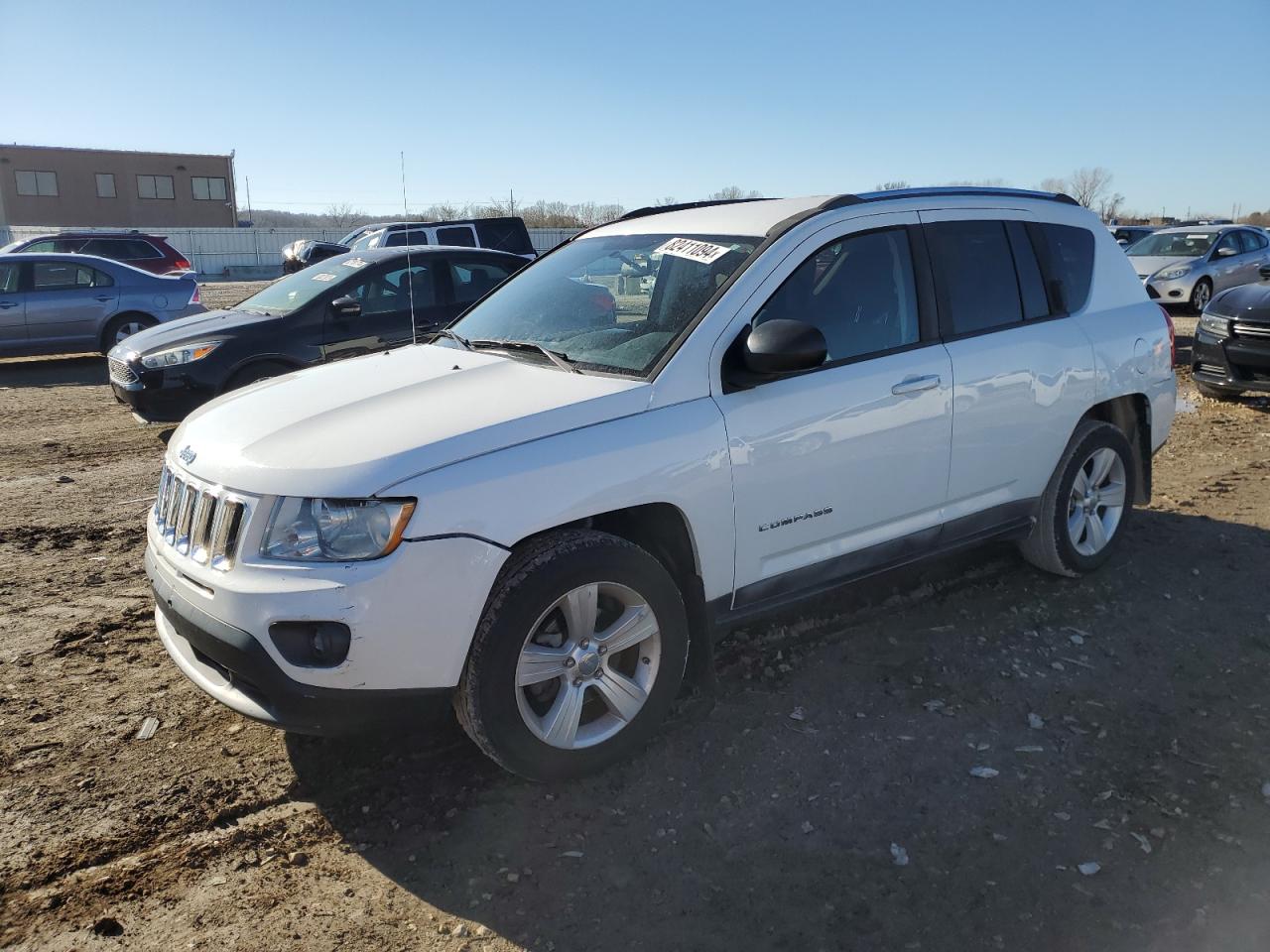 2011 Jeep Compass Sport VIN: 1J4NF1FB6BD135086 Lot: 82411094