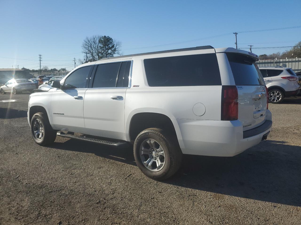 2018 Chevrolet Suburban K1500 Lt VIN: 1GNSKHKC2JR209558 Lot: 87030374