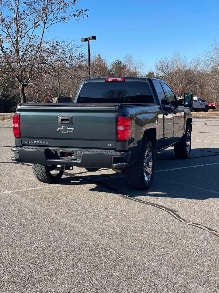 2017 Chevrolet Silverado K1500 Lt VIN: 1GCVKREC8HZ153210 Lot: 87334594