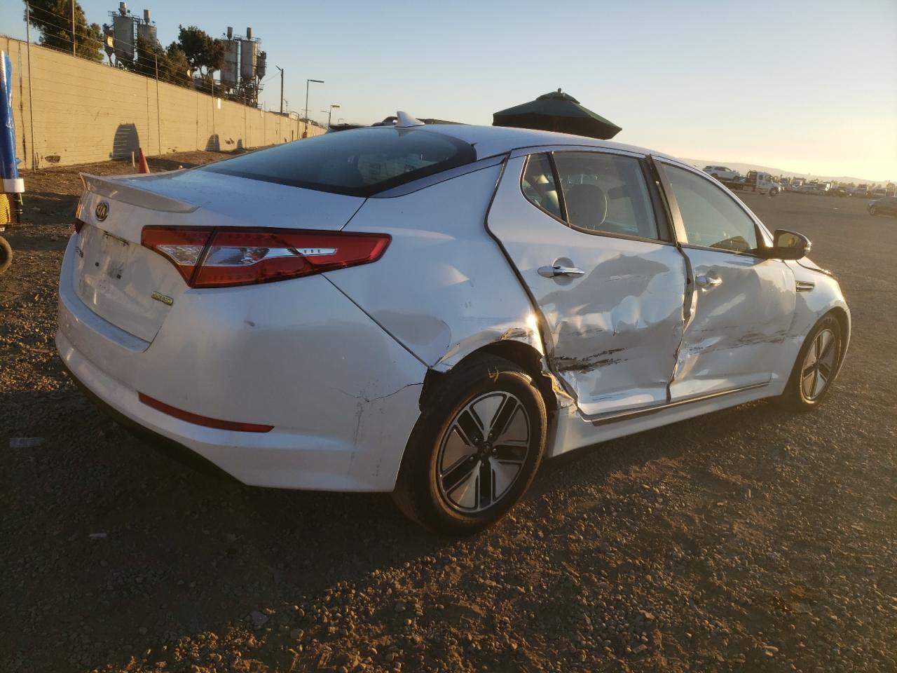 KNAGM4AD7B5006585 2011 Kia Optima Hybrid