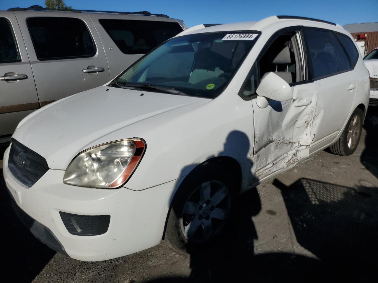 2007 Kia Rondo Lx VIN: KNAFG526377110981 Lot: 85126884