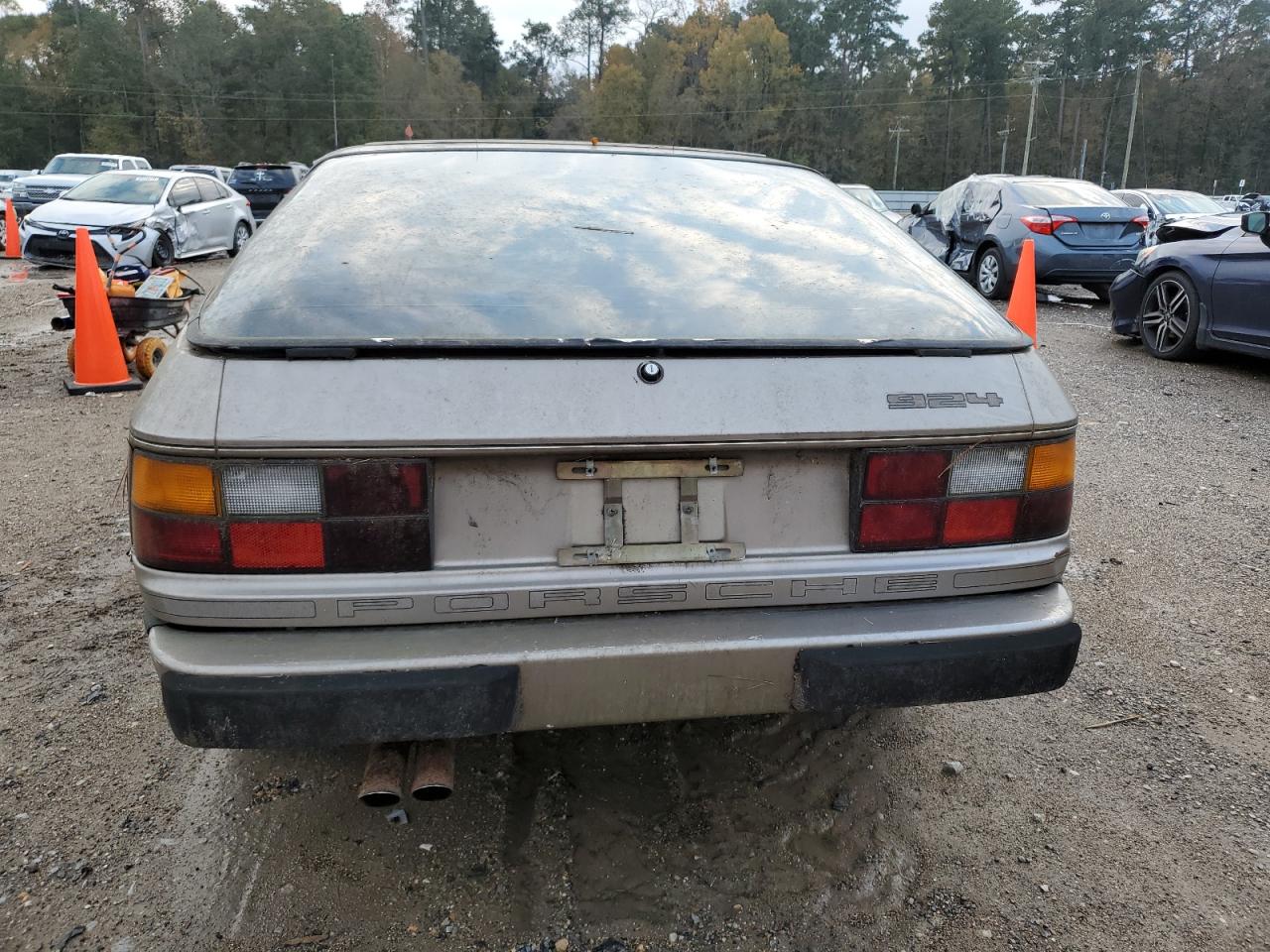 WP0AA0929CN450176 1982 Porsche 924