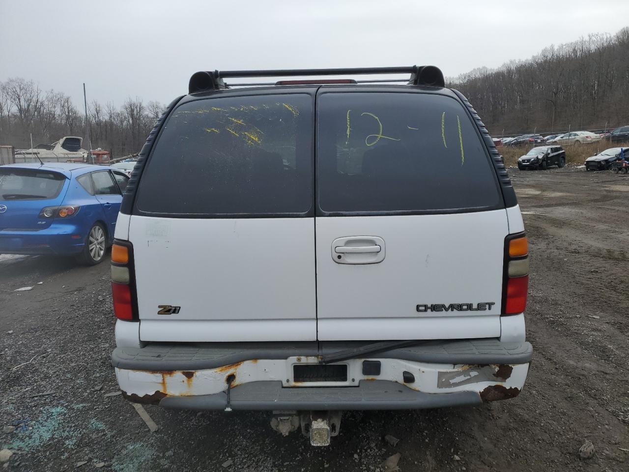 2004 Chevrolet Tahoe K1500 VIN: 1GNEK13Z74R111234 Lot: 84827364