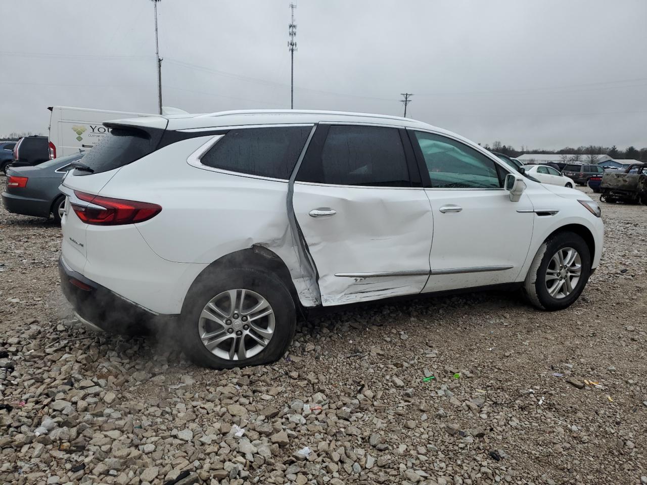 2018 Buick Enclave Essence VIN: 5GAERBKW1JJ233875 Lot: 84939894