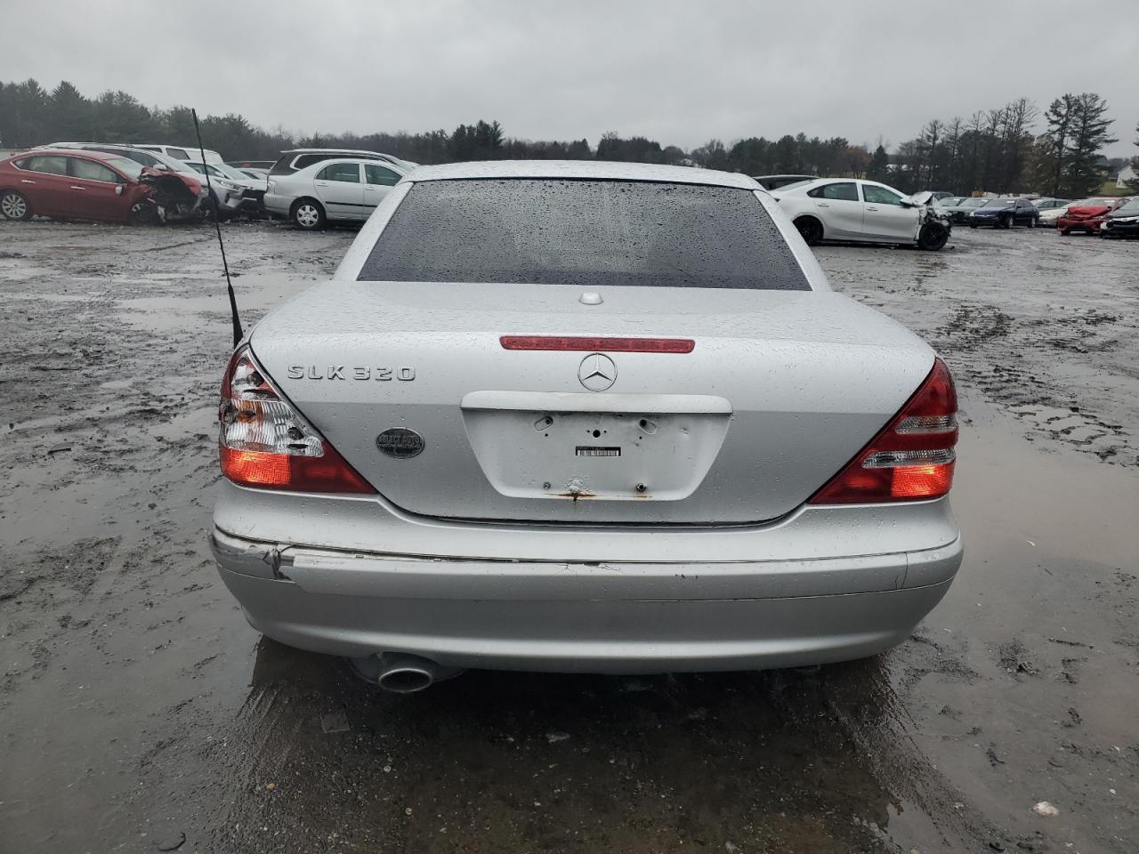 2001 Mercedes-Benz Slk 320 VIN: WDBKK65F71F203791 Lot: 84636434