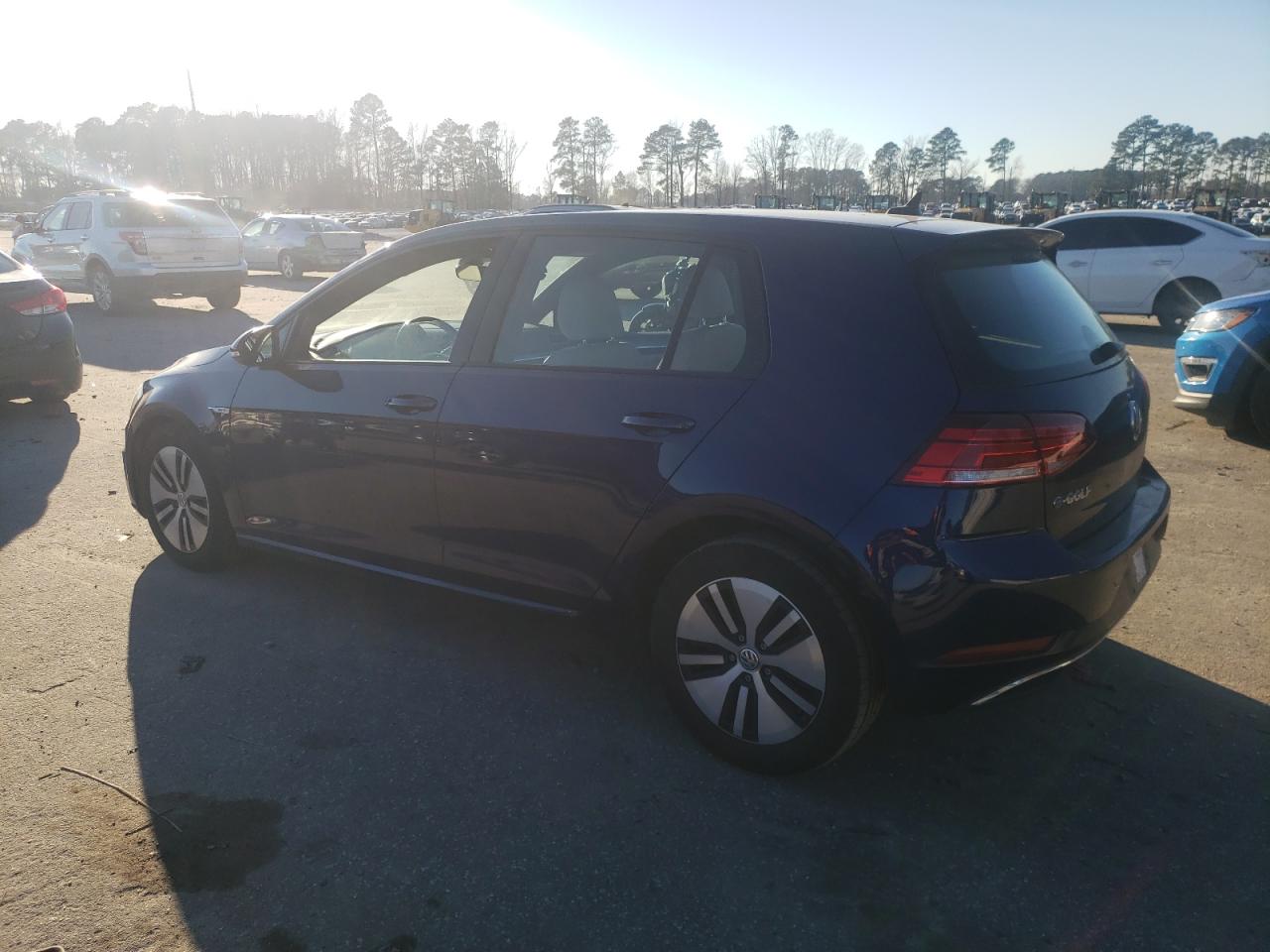 2018 Volkswagen E-Golf Sel Premium VIN: WVWPR7AU3JW909606 Lot: 86294834