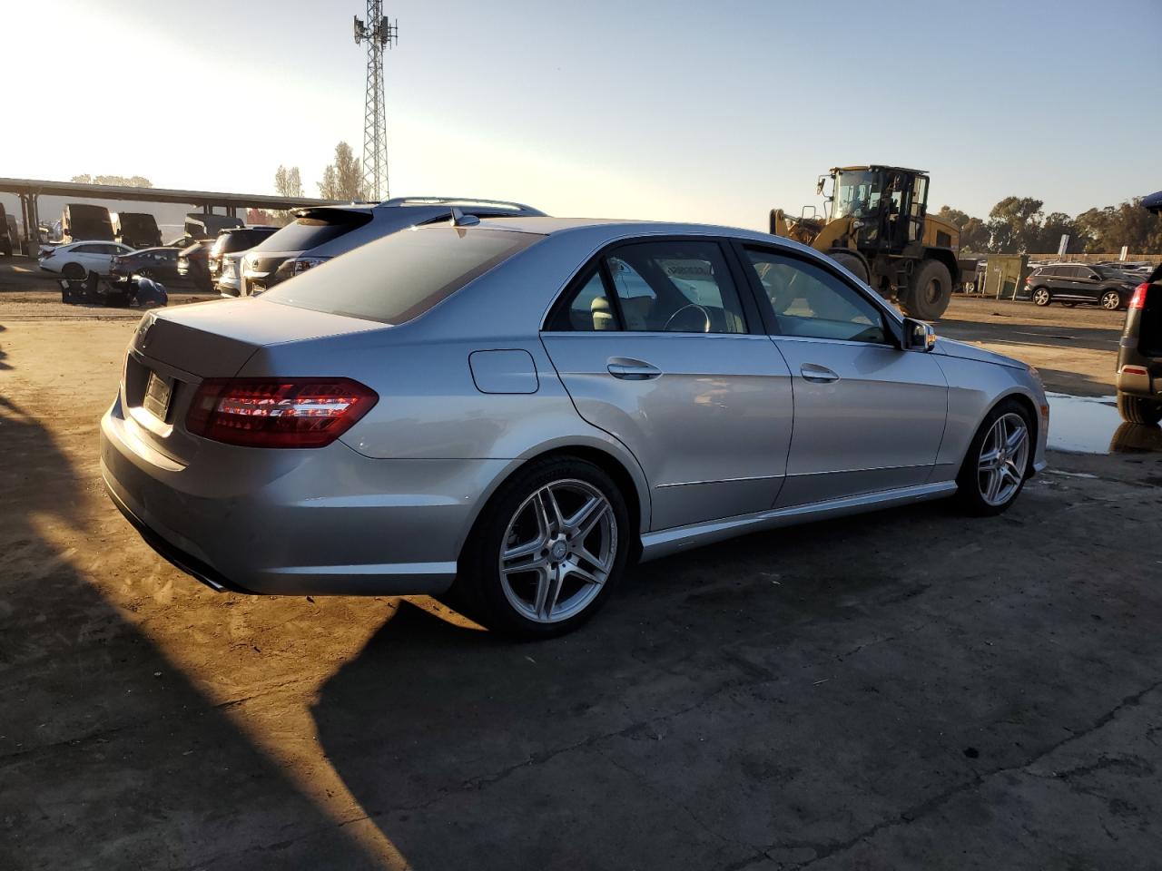 WDDHF5GB8BA360027 2011 Mercedes-Benz E 350