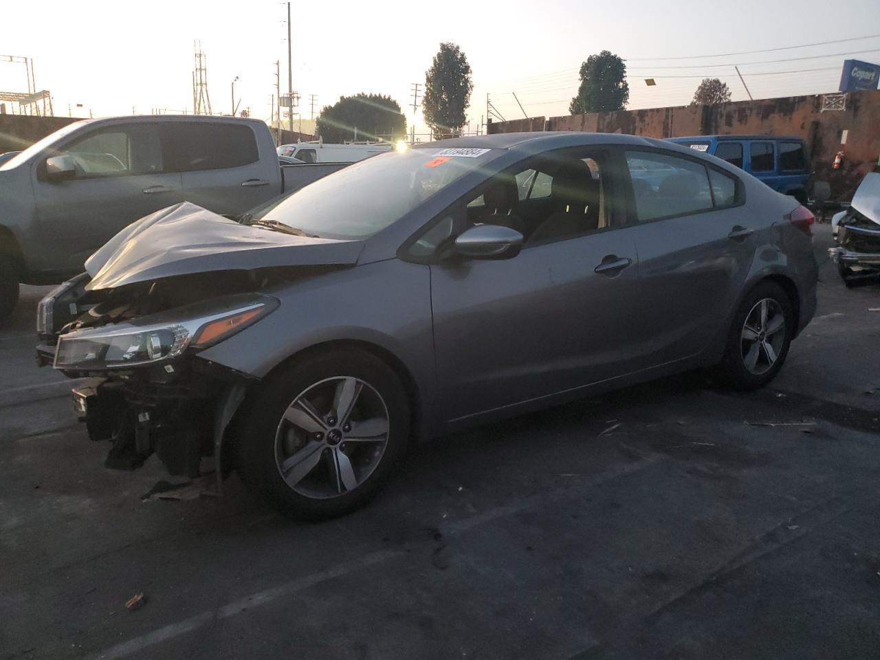 3KPFL4A74JE175591 2018 Kia Forte Lx