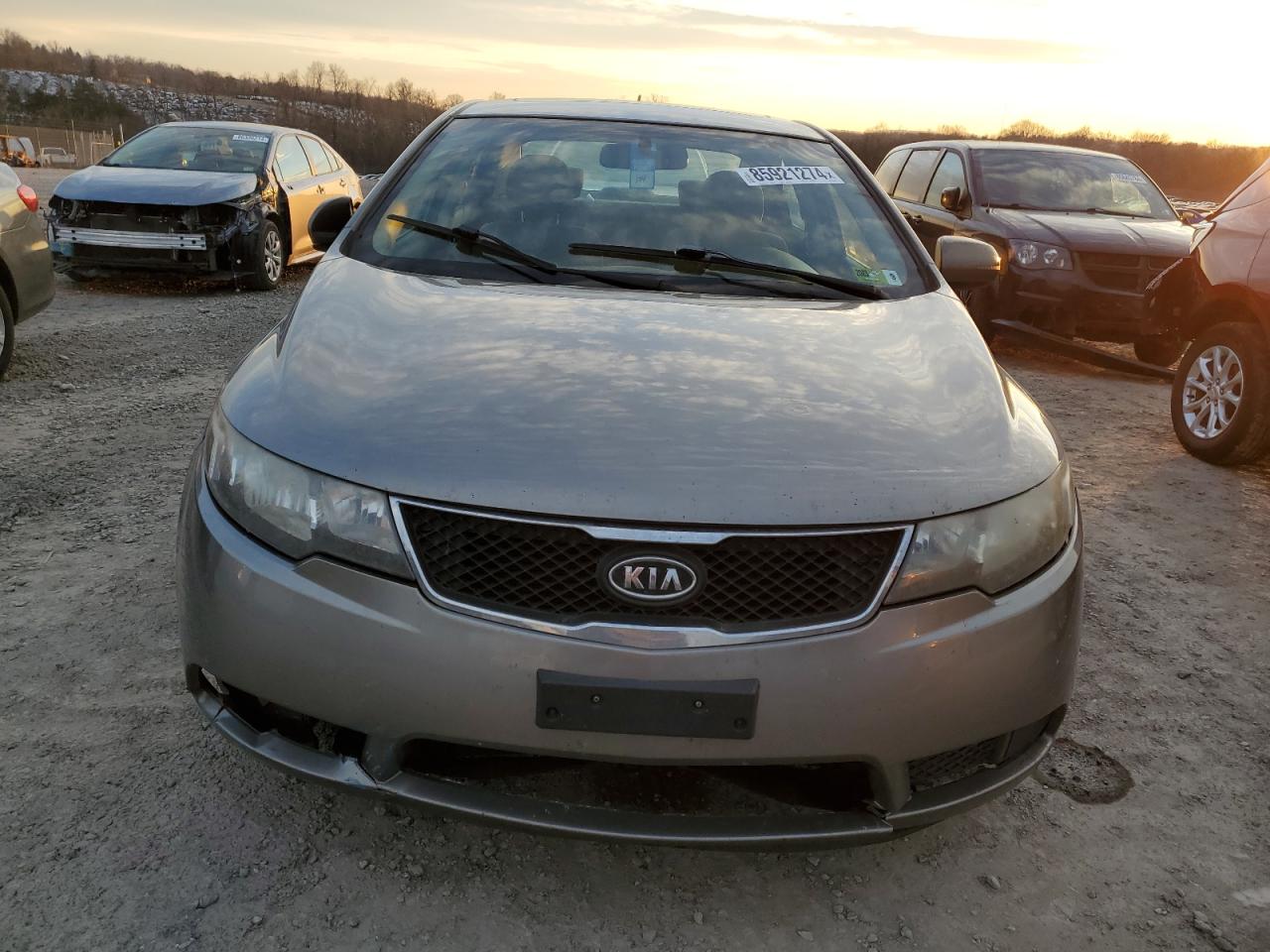 2012 Kia Forte Ex VIN: KNAFU4A29C5610652 Lot: 85921274