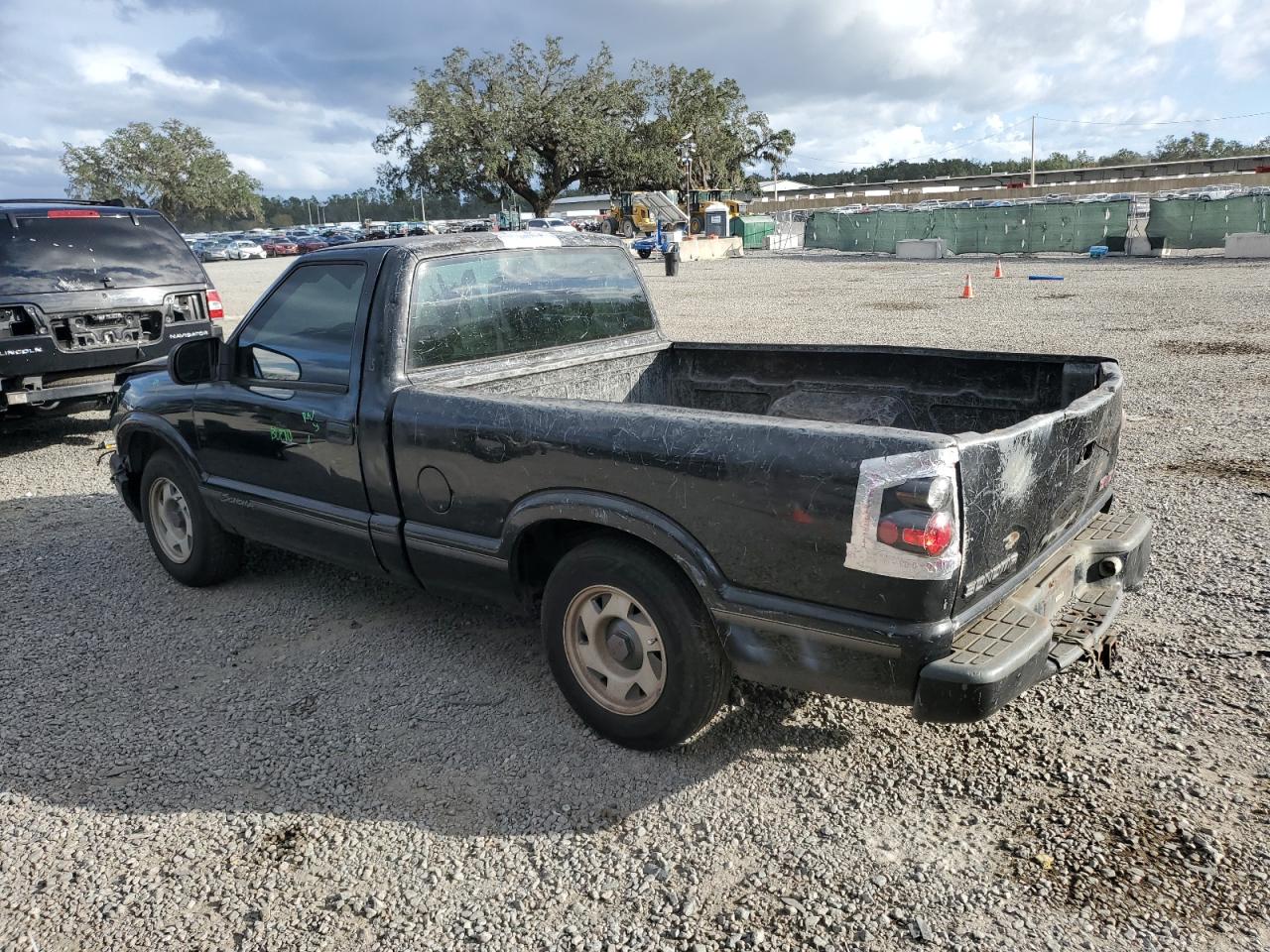 1998 GMC Sonoma VIN: 1GTCS144XW8525300 Lot: 85439034