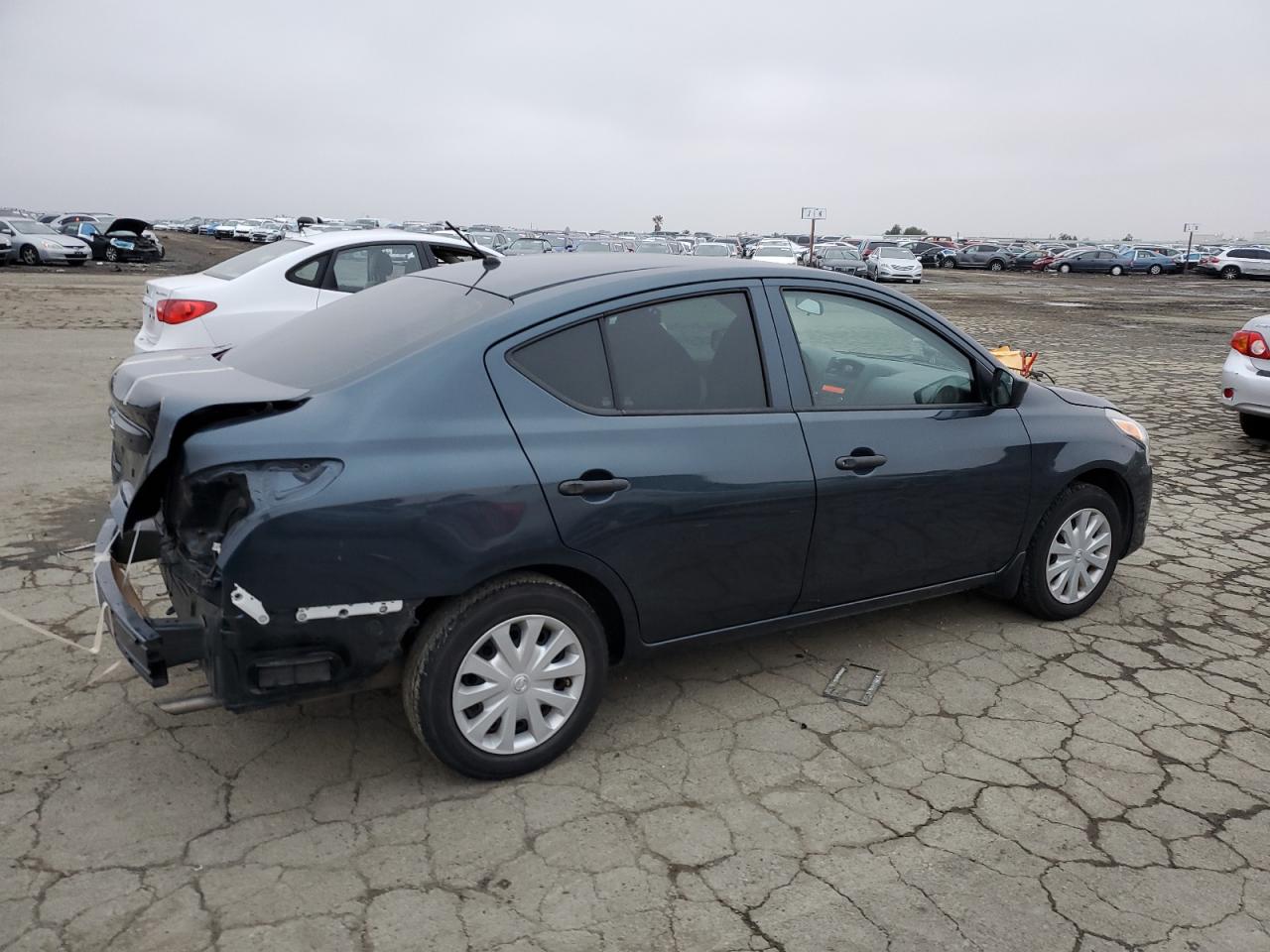 2017 Nissan Versa S VIN: 3N1CN7AP8HL820735 Lot: 85712294