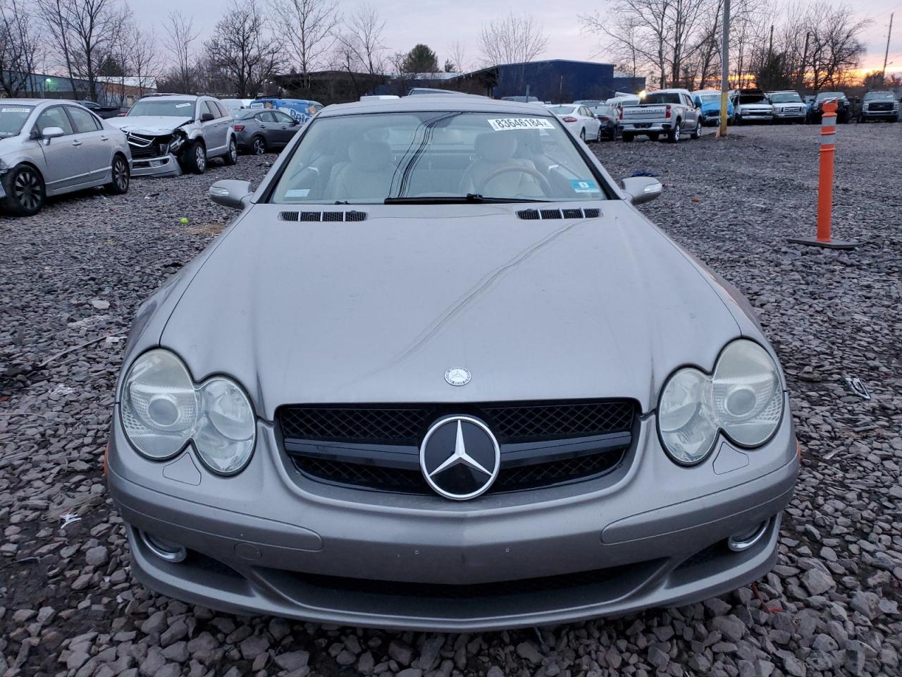 2007 Mercedes-Benz Sl 550 VIN: WDBSK71F47F122803 Lot: 83646184