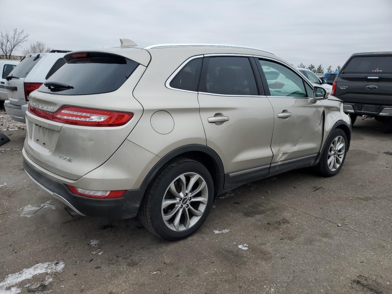 5LMCJ2A98FUJ18584 2015 Lincoln Mkc