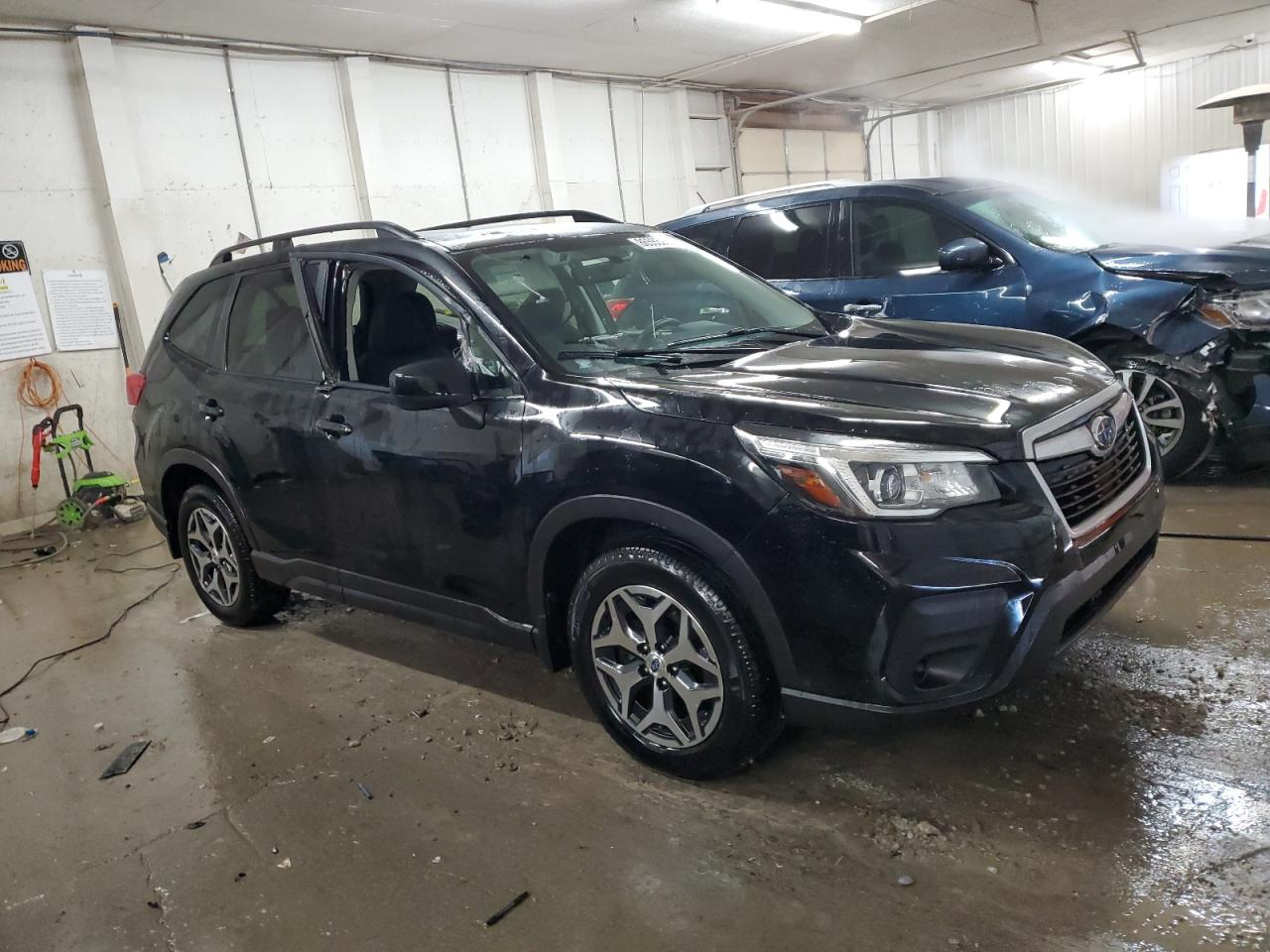 2019 Subaru Forester Premium VIN: JF2SKAGC2KH457925 Lot: 86585264