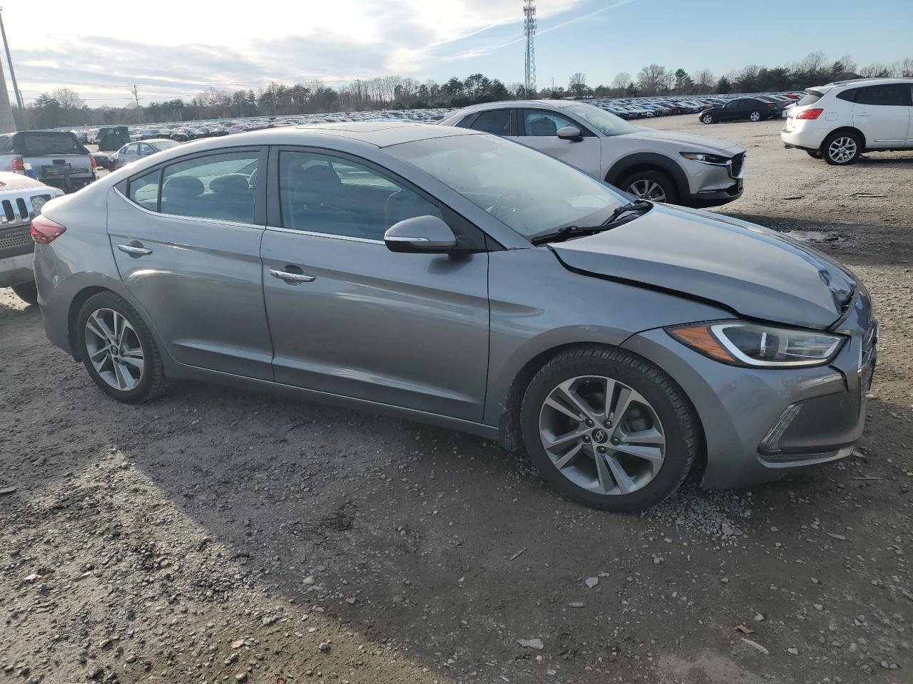 KMHD84LF5HU298580 2017 Hyundai Elantra Se