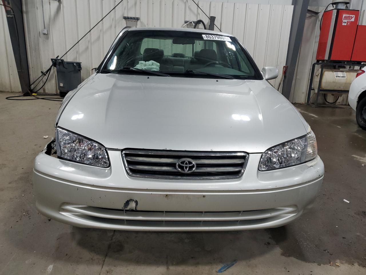 4T1BF22K21U960377 2001 Toyota Camry Le