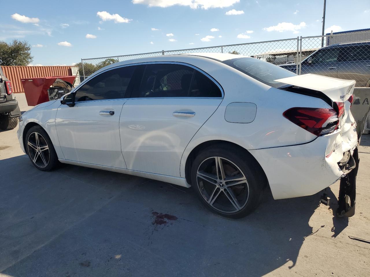 2019 Mercedes-Benz A 220 VIN: WDD3G4EB8KW000523 Lot: 83119614