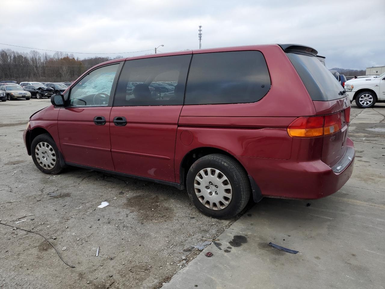 2002 Honda Odyssey Lx VIN: 5FNRL18522B028567 Lot: 82685284