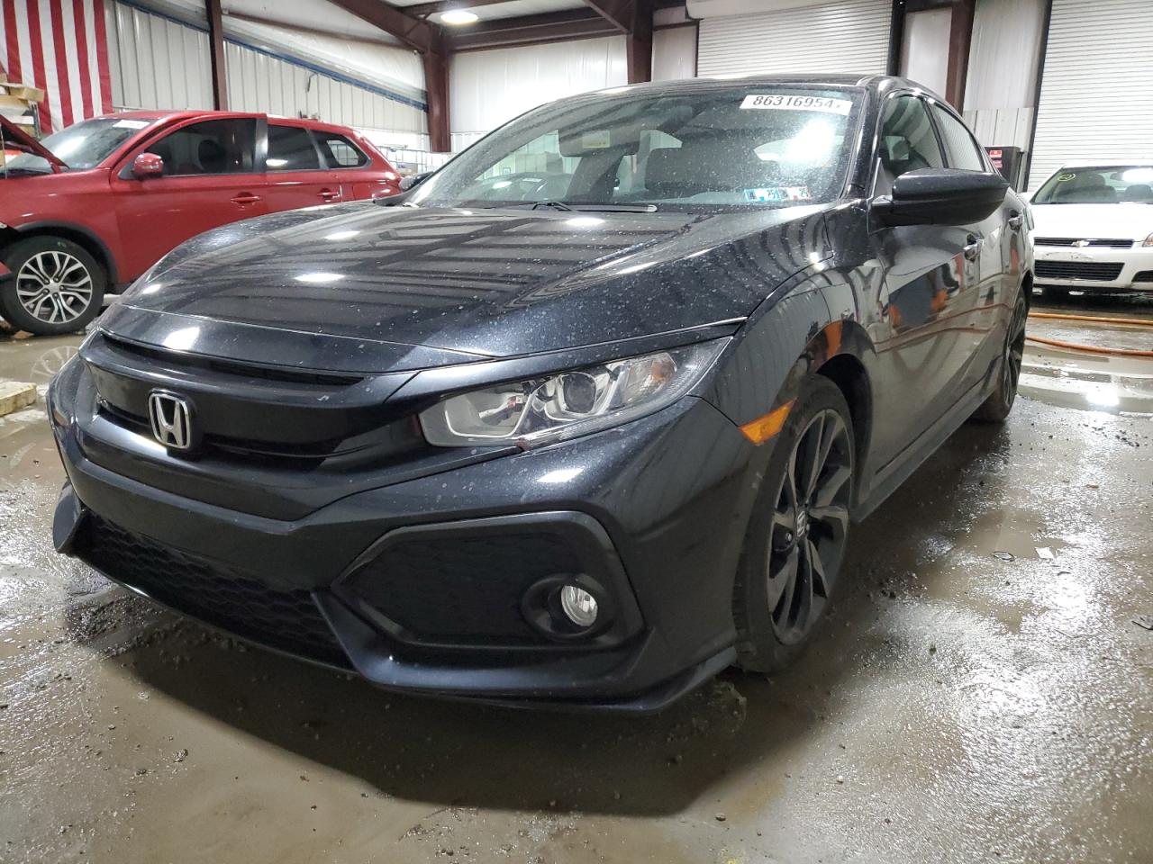 SHHFK7H48JU413628 2018 Honda Civic Sport