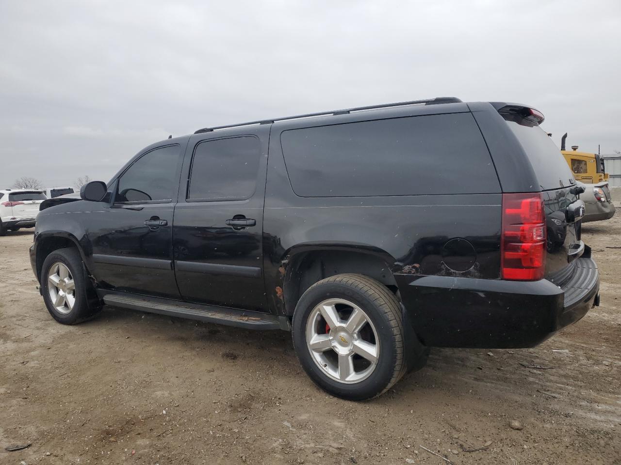 2007 Chevrolet Suburban K1500 VIN: 1GNFK16317J176322 Lot: 84329214