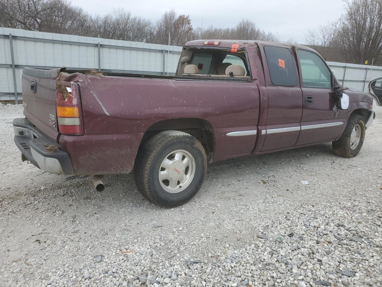 2002 GMC New Sierra C1500 VIN: 2GTEC19V121363108 Lot: 86284134