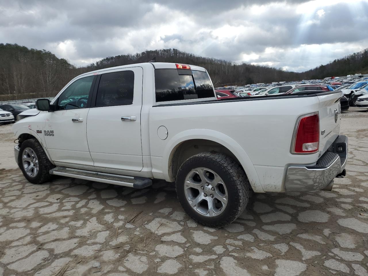 2018 Ram 1500 Laramie VIN: 1C6RR7NT9JS238208 Lot: 84767954