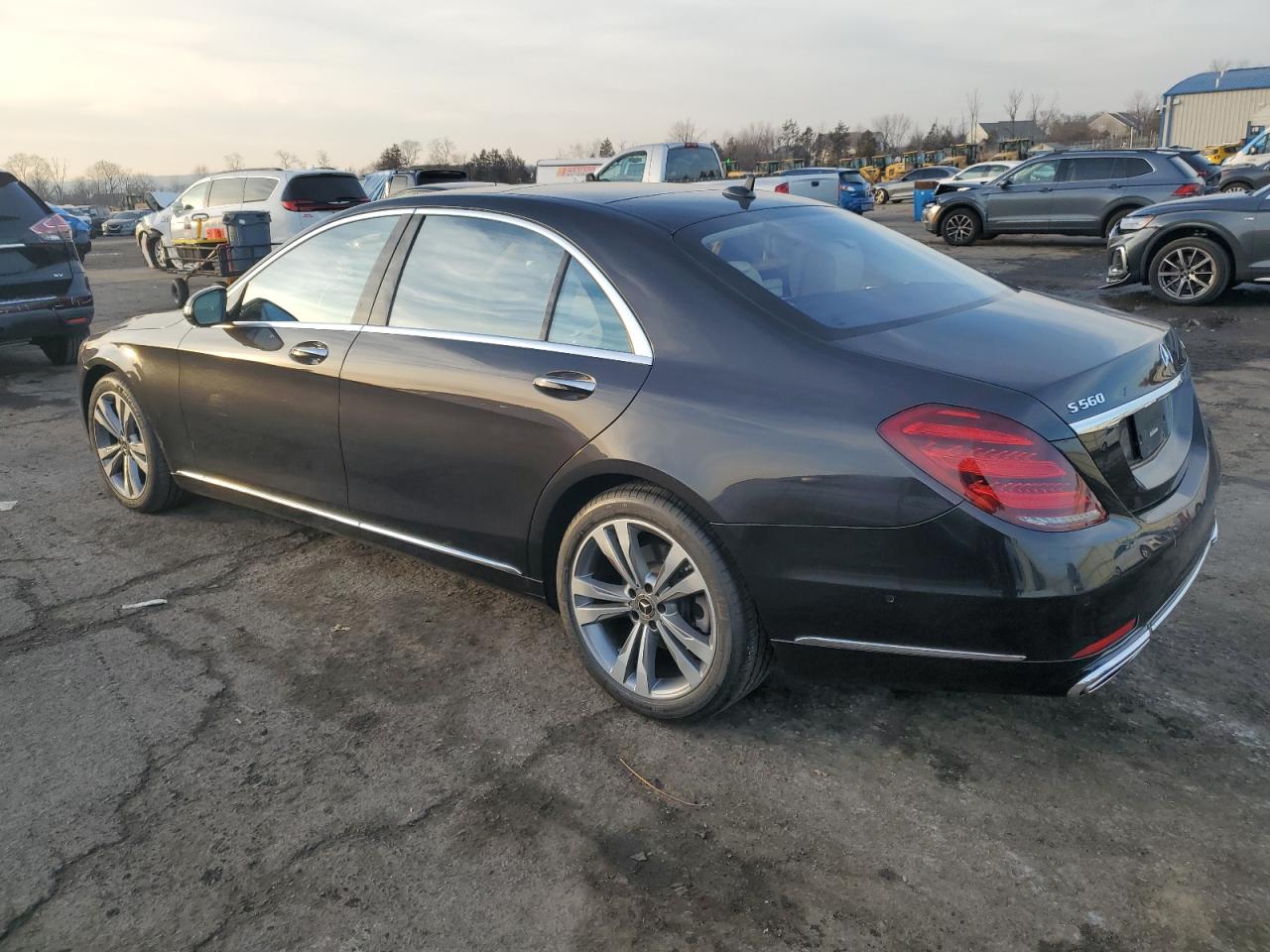 2018 Mercedes-Benz S 560 4Matic VIN: WDDUG8GB4JA387477 Lot: 86575774