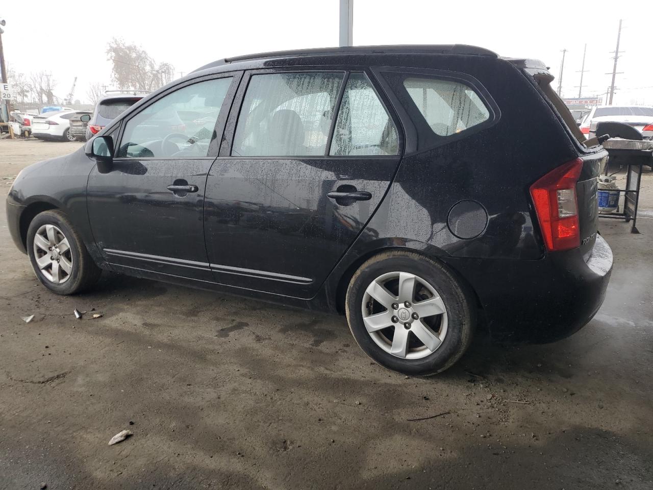 2008 Kia Rondo Lx VIN: KNAFG526887159112 Lot: 86591774